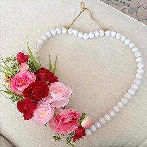 Source Unknown Heart-Shaped Wreath with Red and Pink Flowers